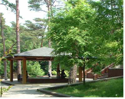 県立森林公園